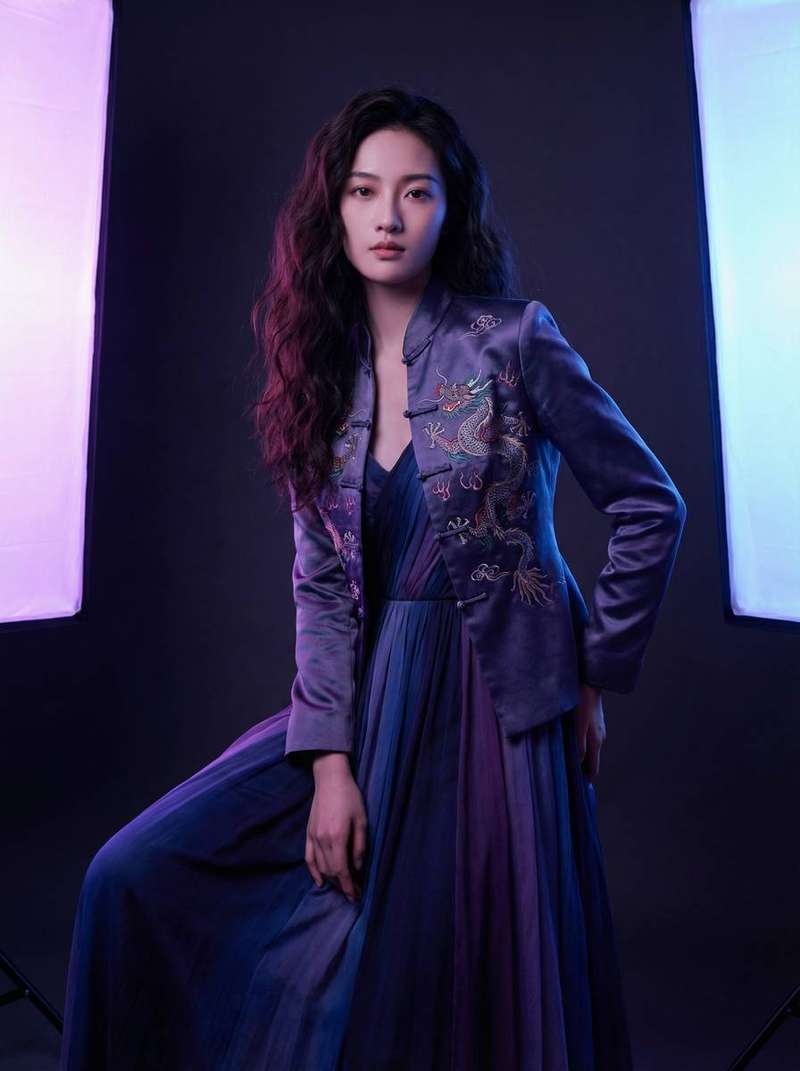 厨房偷欢艺术摄影视频